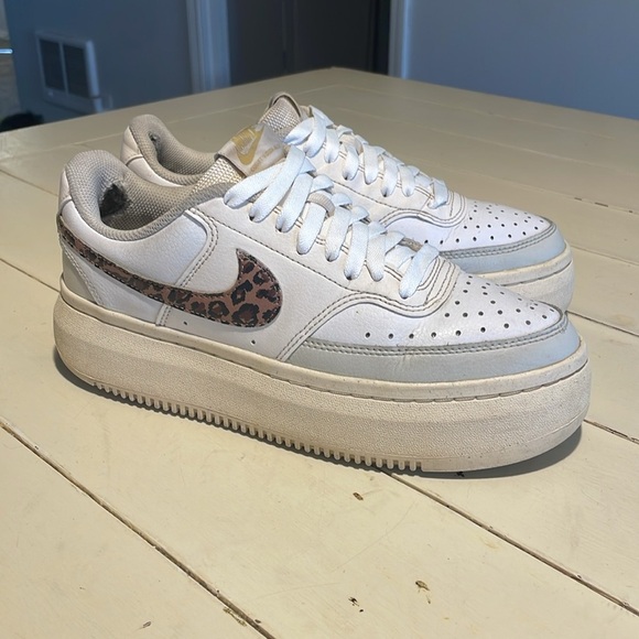 Nike Court Vision Alta Platform Cheetah Print Lace Up Low Top Sneakers 9.5 - Picture 4 of 12